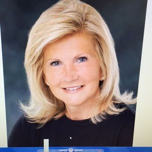 Meet your Posher, Valerie